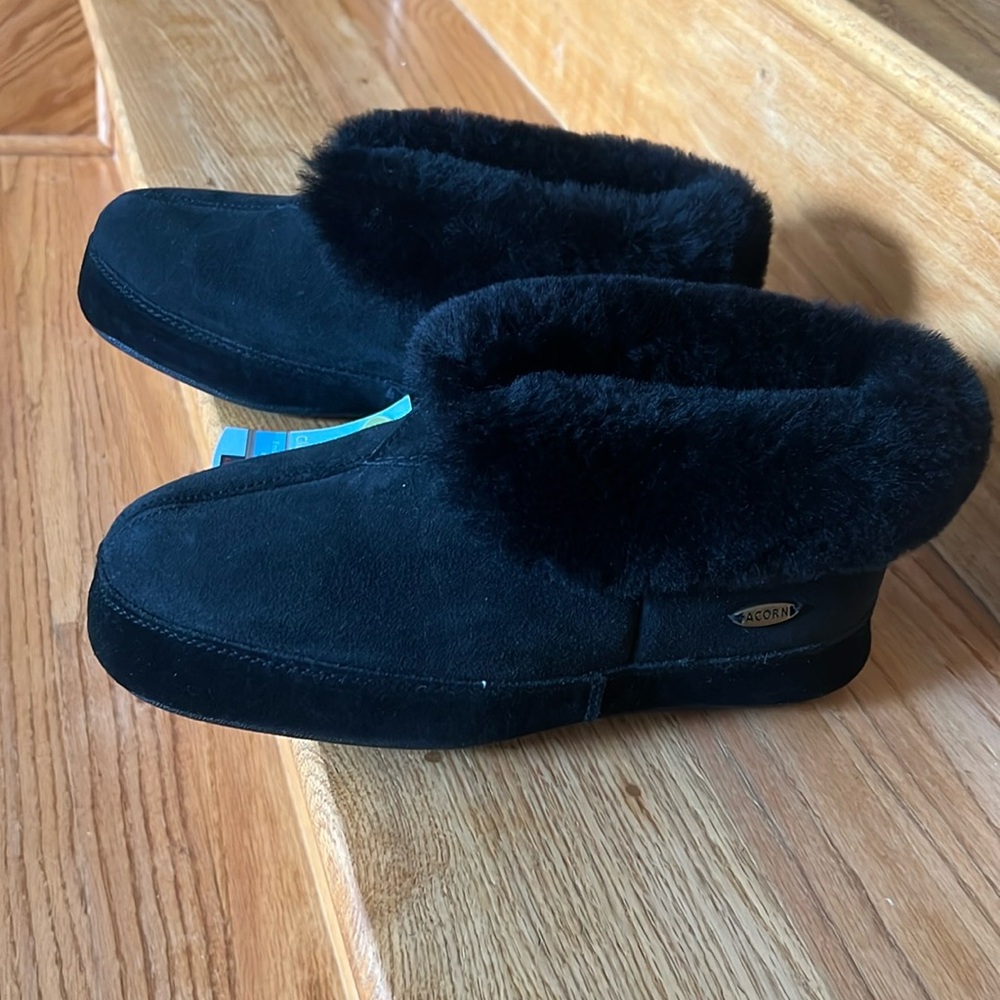 Acorn Men's Size 8 Black Genuine Australian Sheepskin Fur Bootie Slipper